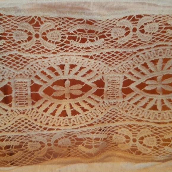 Lace insert longline vest   408A - Picture 4 of 5